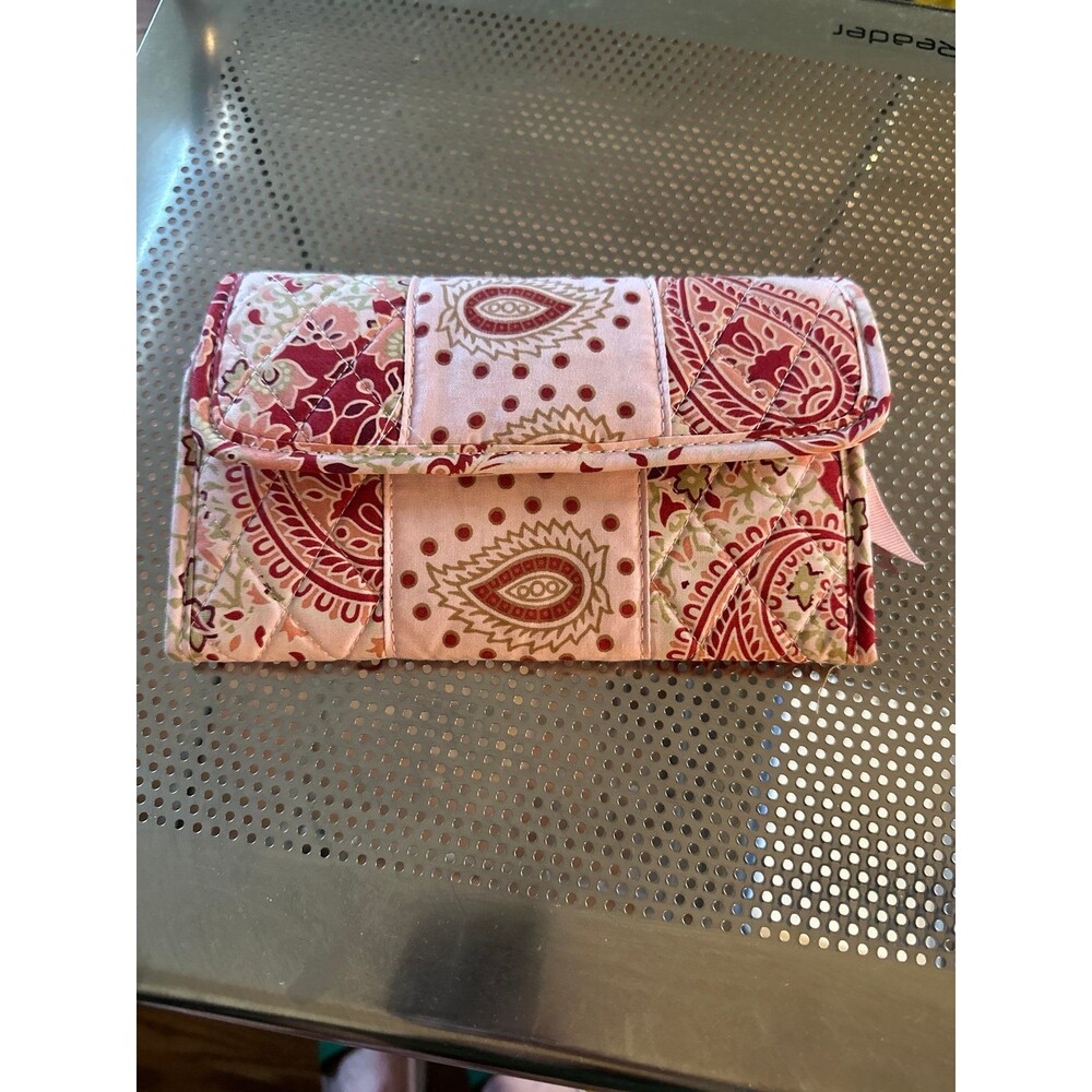 Lemon Hill Pink Floral quilted wallet